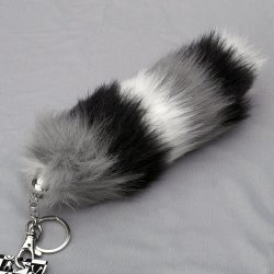 YWK02S White fur ball keychain