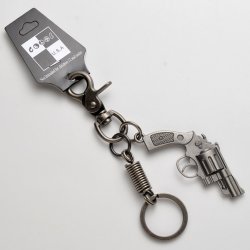 YOK-52 Keychain with 38 Special revolver and key ring