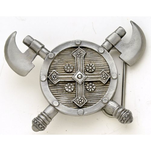 BK-1032 Iron cross shield with battle axes - Click Image to Close